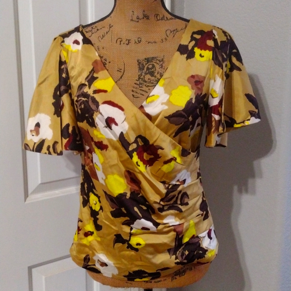 Floral Flutter Sleeve Blouse